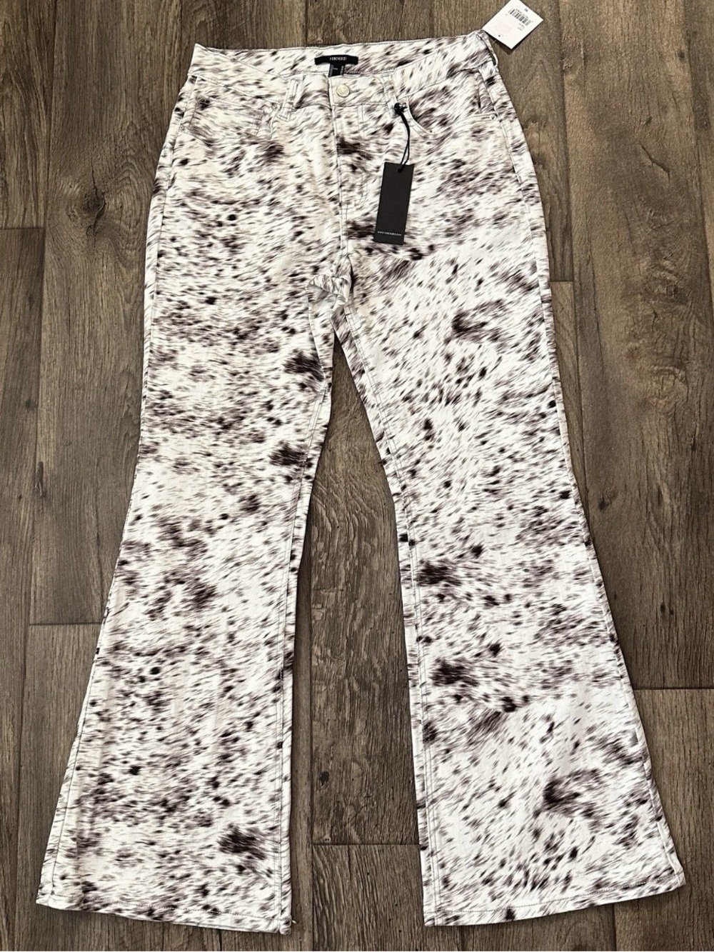 Forever 21 Animal Abstract Print Flare Leg Pants Jeans Women’s Size 30